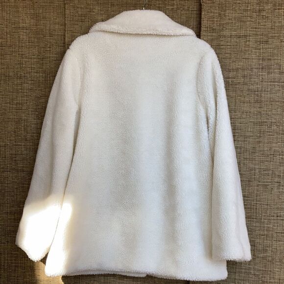 Boohoo White Teddy Jacket - Picture 3 of 4